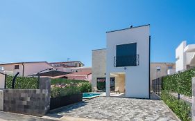 Villa Ivi